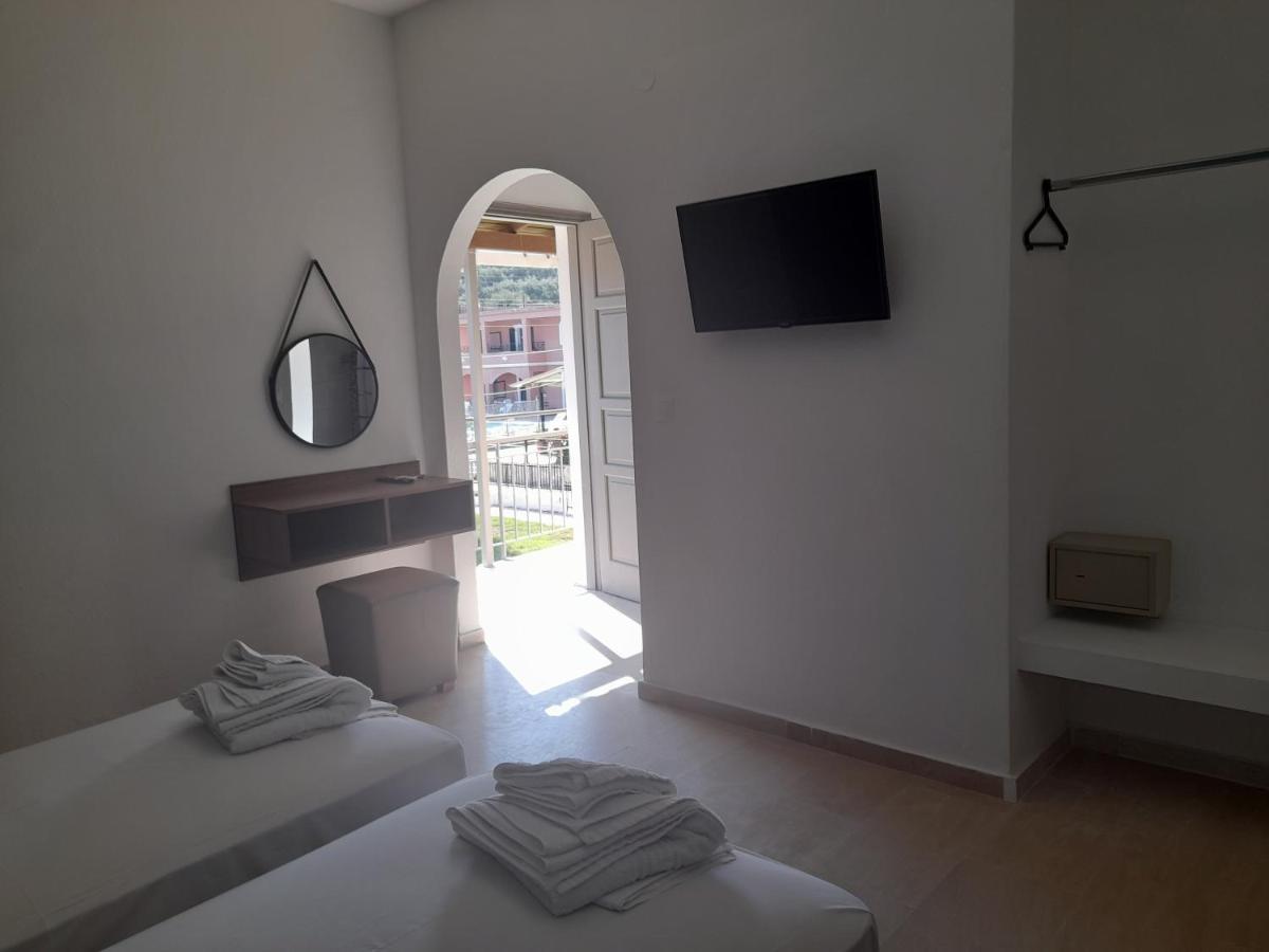 Euphoria Complex2 Aparthotel กาวอส ภายนอก รูปภาพ